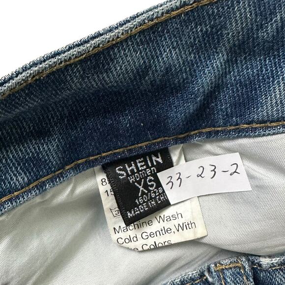 Shein Blue High Rise Ripped Jeans Ankle Jeans Women's Size XS | 33-23-2 - Picture 3 of 5
